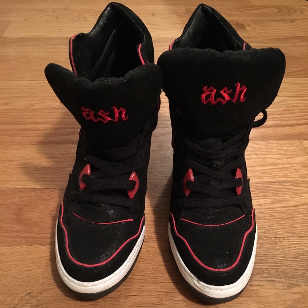 Ash Wedge sneakers - Suede - Black and Red